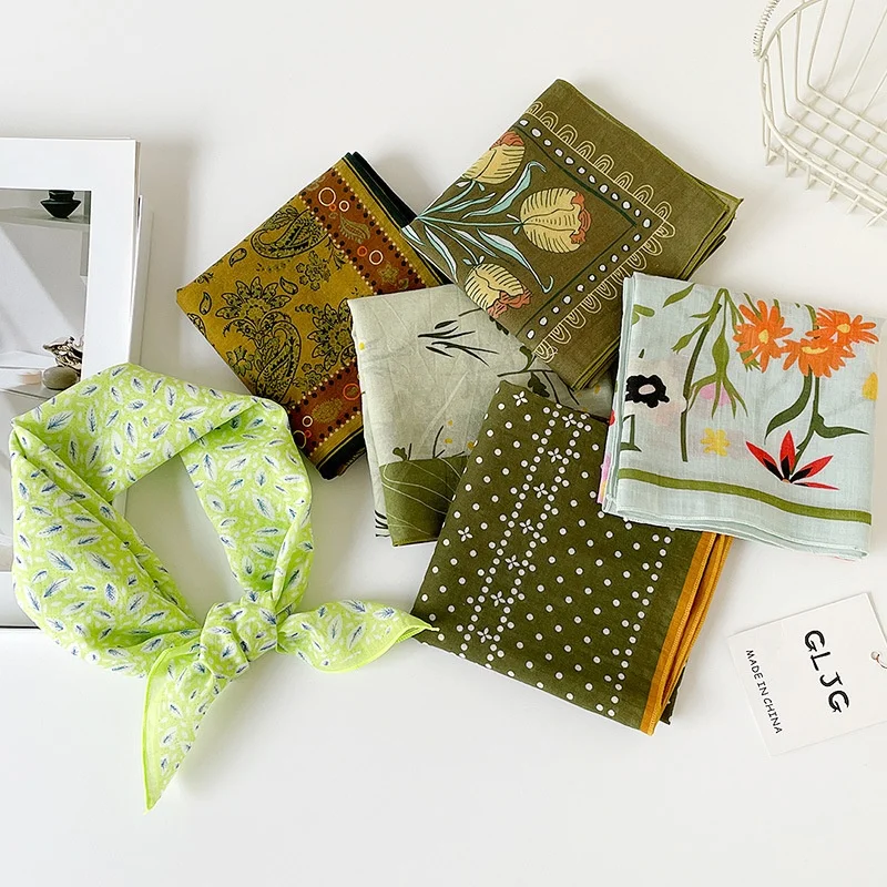 

Fresh Breathable Cotton Linen Small Square Scarf Soft Artistic Versatile Decorative Silk Scarf for Stylish Everyday Use