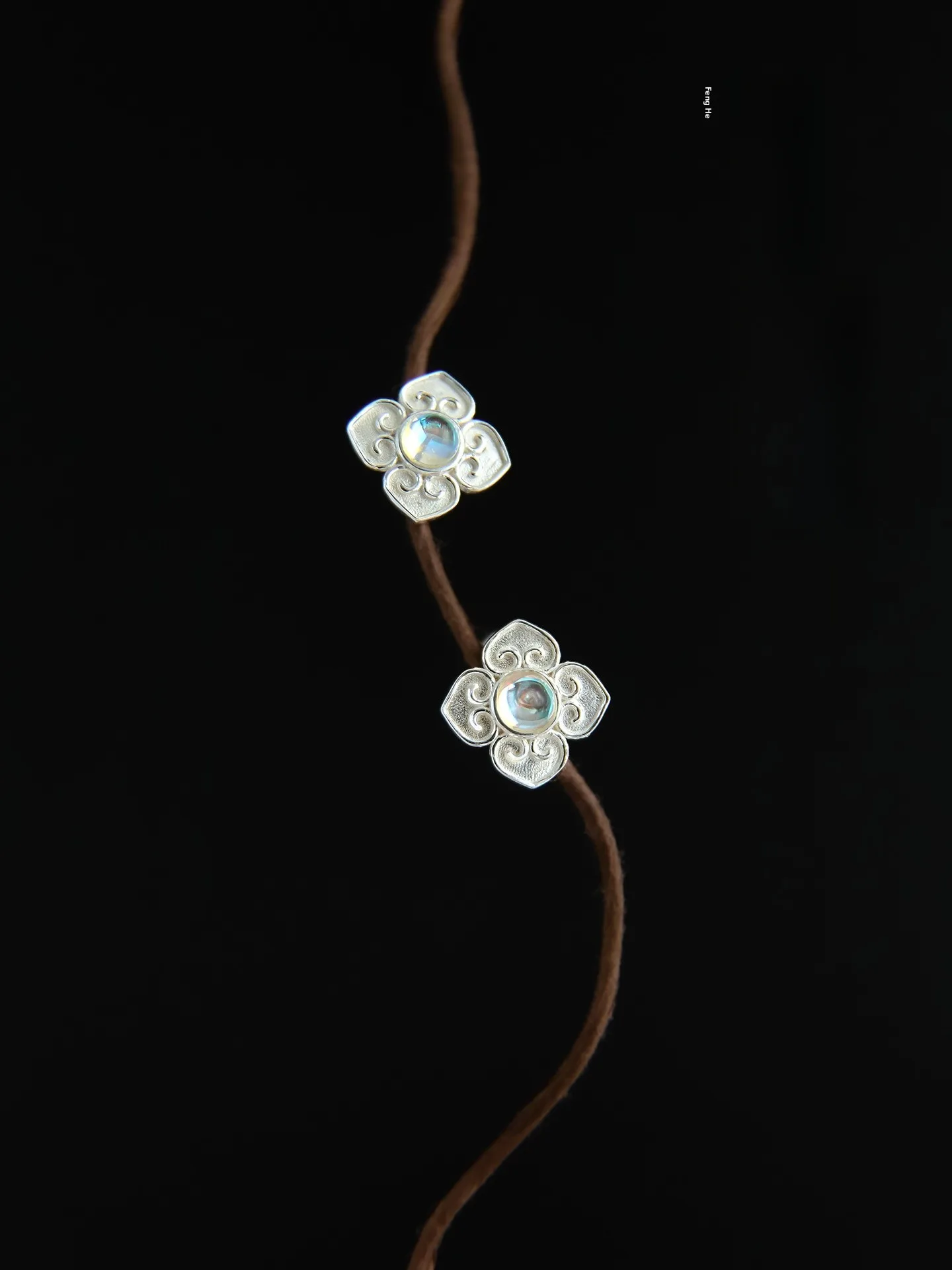 natural-moonstone-silver-earrings-999-pure-silver-new-chinese-style-unique-beautiful-four-leaf-clover-ear-jewelry-women's-fas