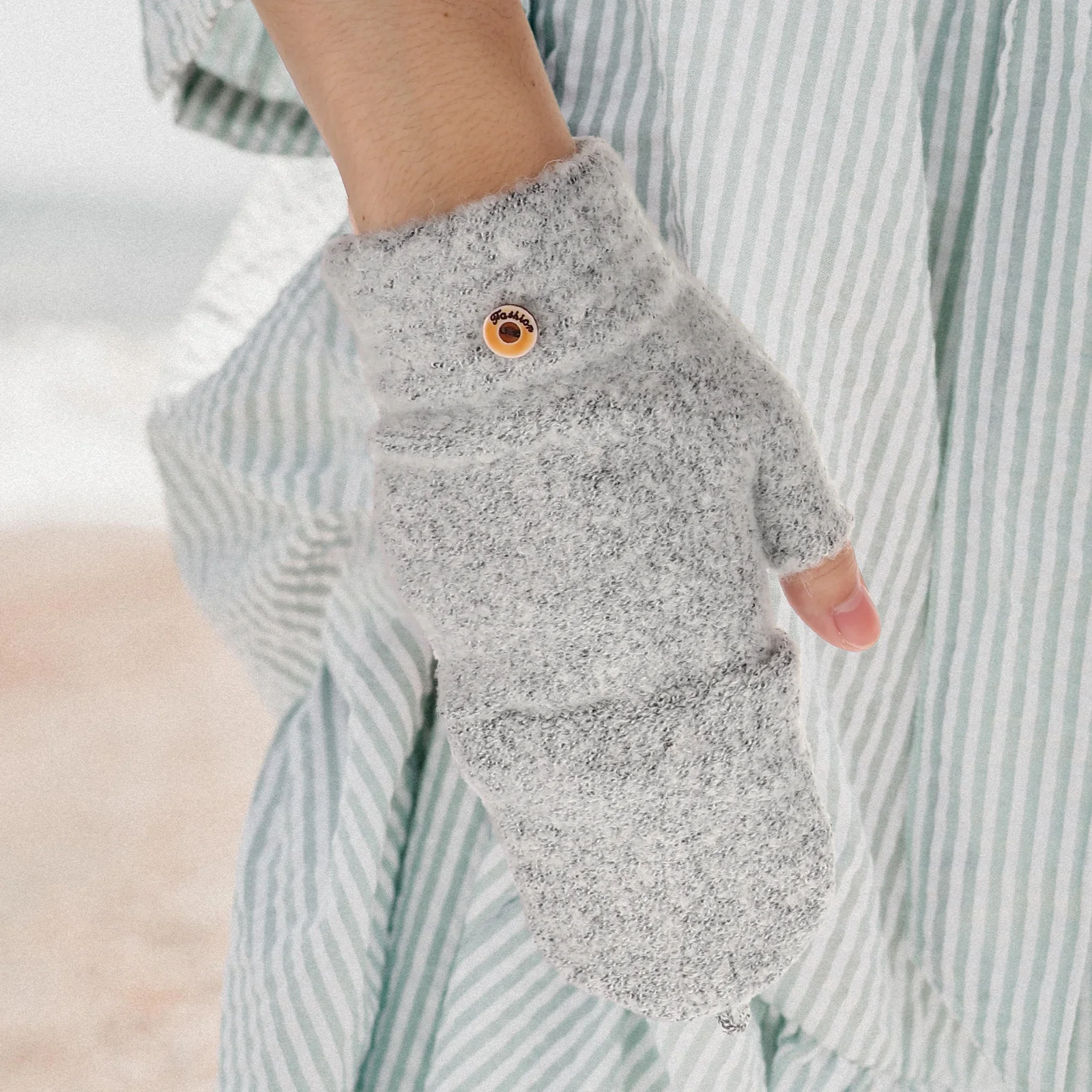 

2pcs 1 Pair Usb Heated Gloves Double Sided Warm Thermal Mitts Windproof Gloves For Outdoor Sports Men Women