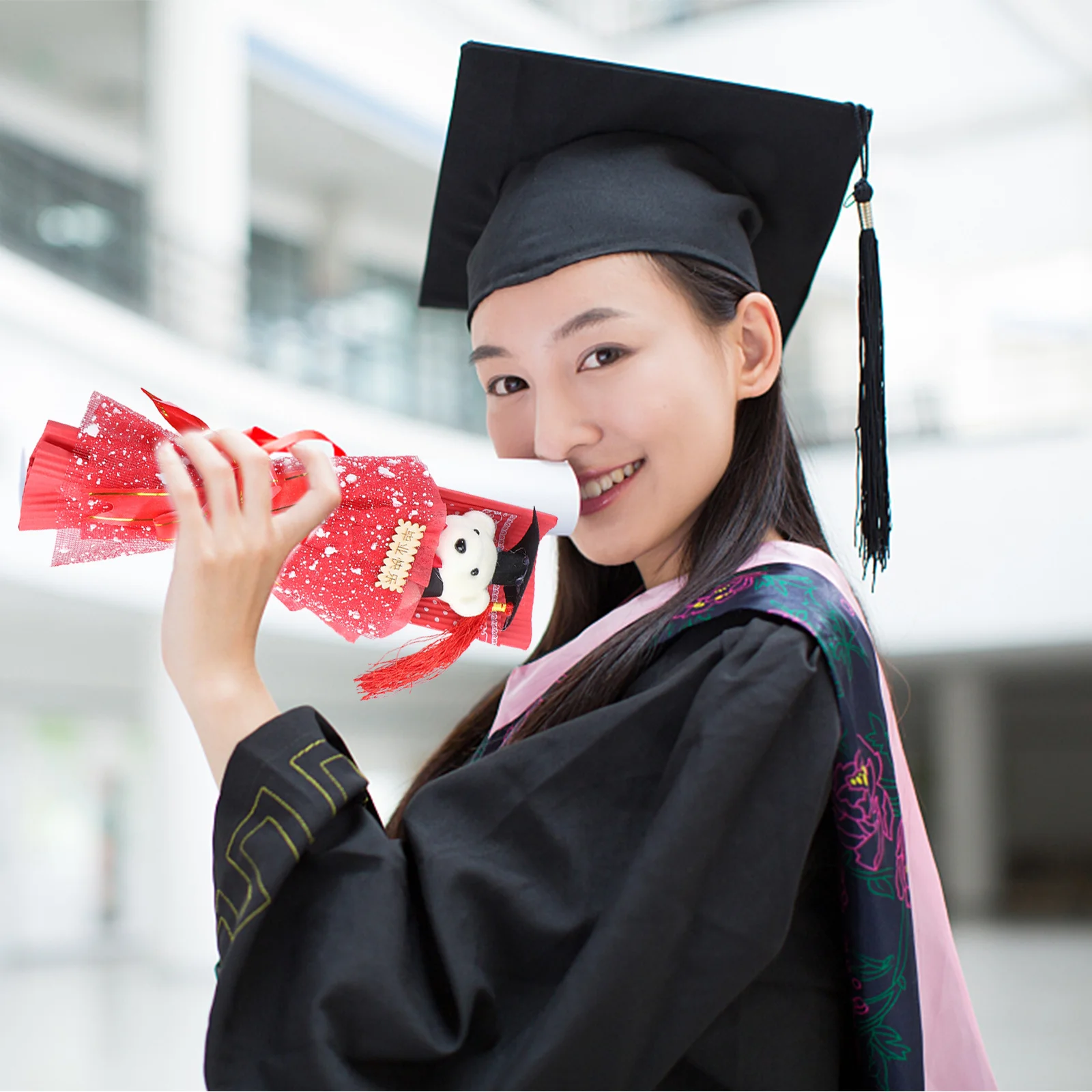 Orso Bouquet Fiore Stagione di laurea Giocattoli animali Congratulazioni Gradolazione Commencio Regali Artificiale per