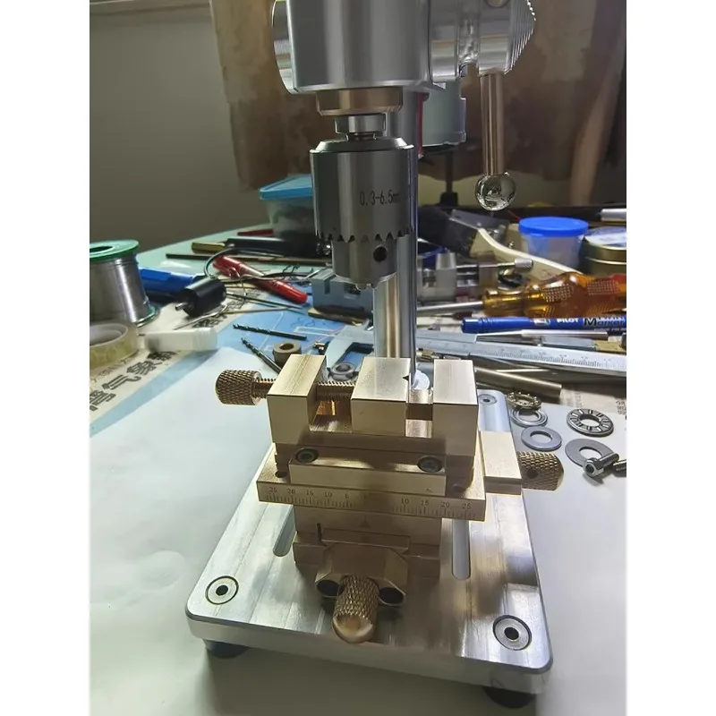 Micro Cross Slide Vise with Dovetail Guide - XY Axis Adjustable Miniature Stage