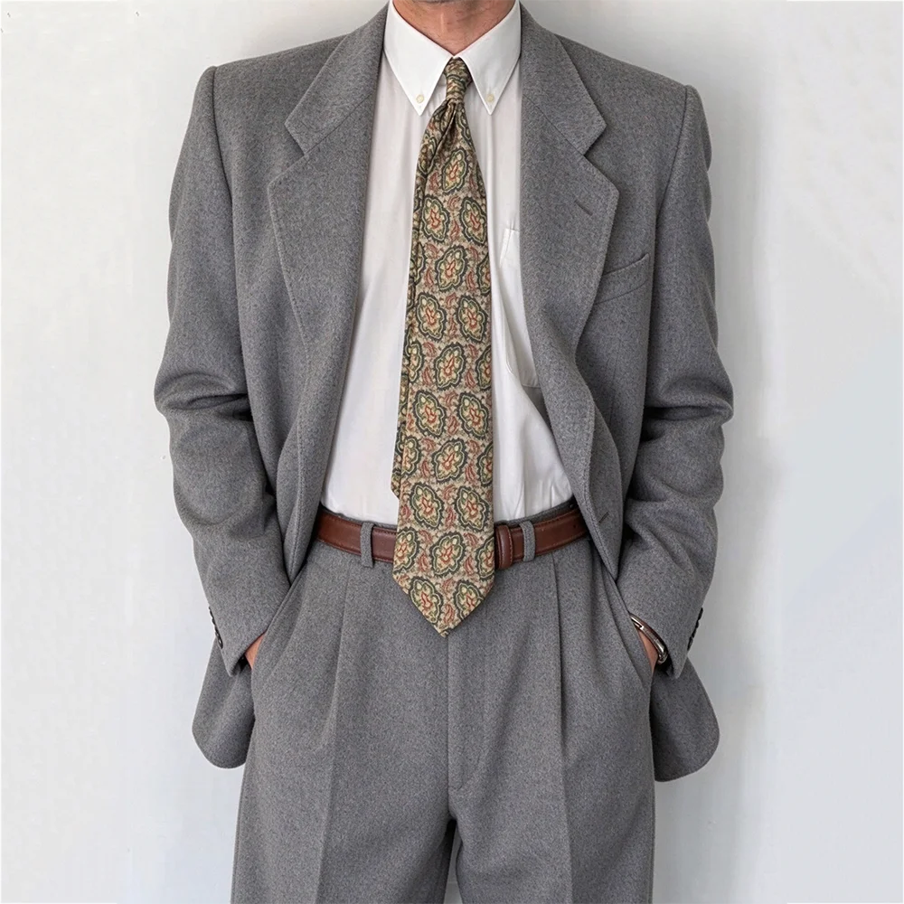 Elegant Men's Suit 2 Pieces Solid Color Relaxed Fit Notch Lapel Blazer Pants Pleated Old Money Style Luxury Outfit Smart Casual