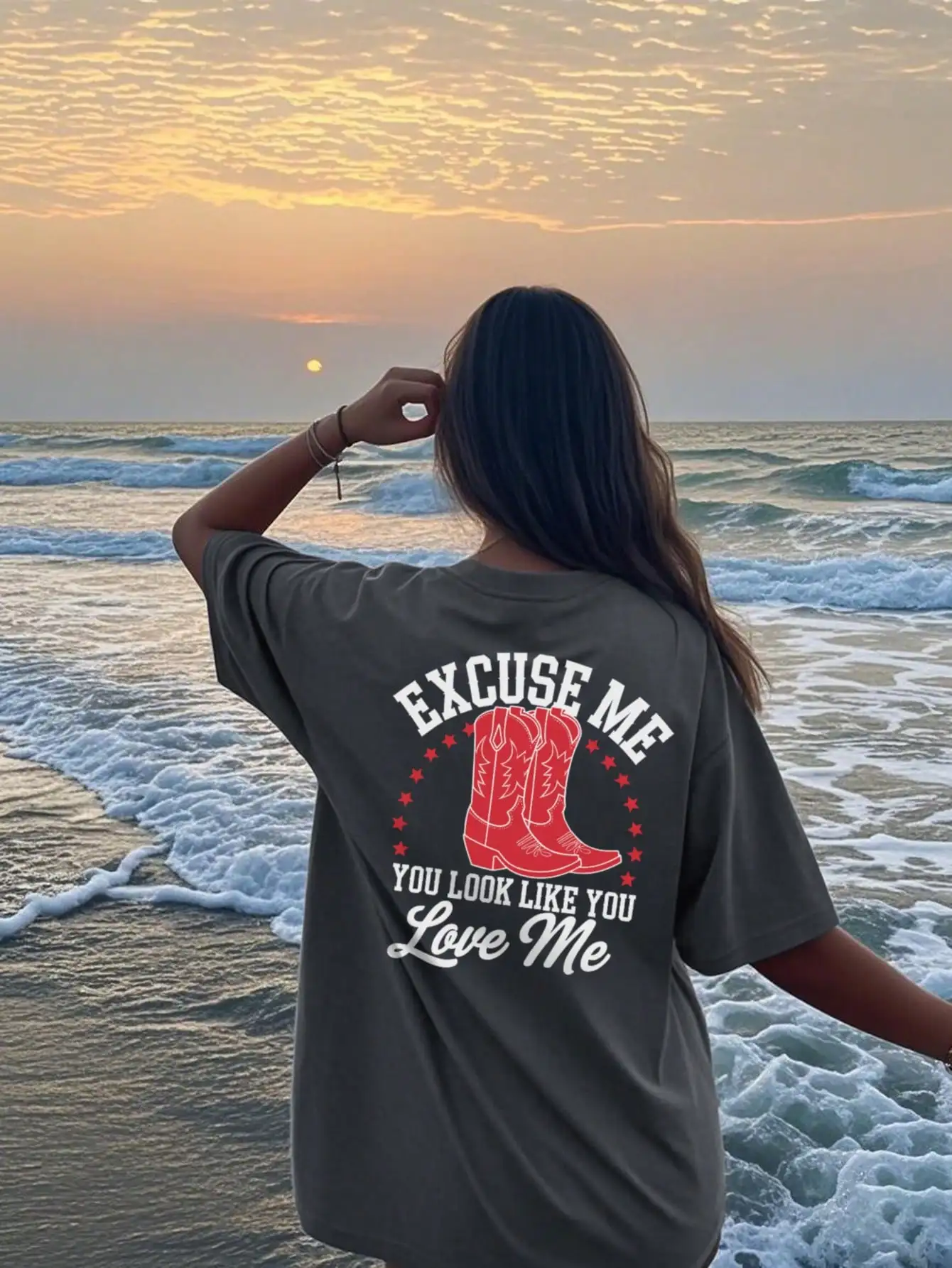 

Ladies' Summer Street Red Boot Pattern Personalized Print Pattern Round Neck T-Shirt Western Style Clothing Women's Top