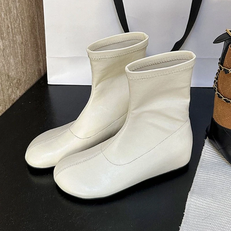 

Осень-зима, брендовые ботильоны на плоской подошве, женские теплые лаконичные женские модные дизайнерские короткие ботинки с круглым носком, женские ботинки
