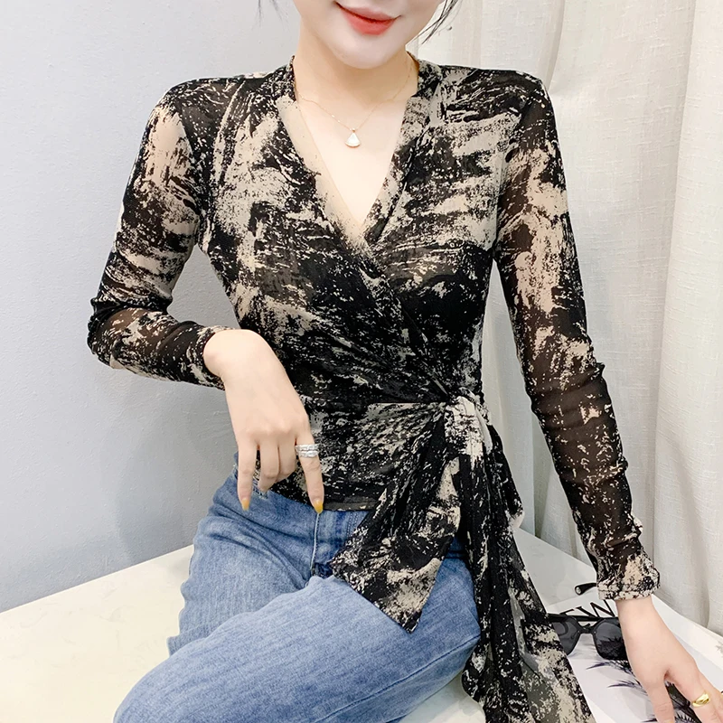 2025 Women's Sun Protection T Shirts Elegant V-Neck Leopard Print Mesh Top Thin Tie-Waist Long Sleeve Shirt