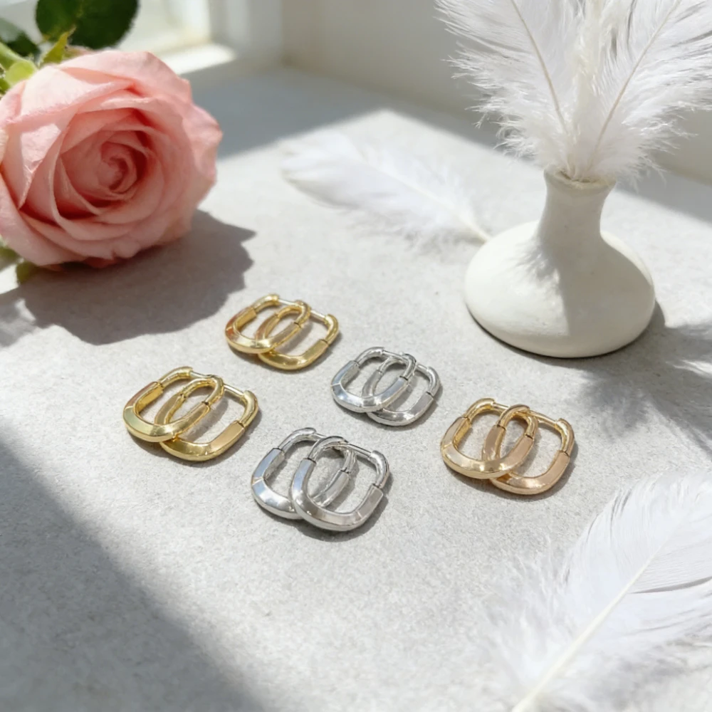 

Trendy 2026 French Style Moissanite Earrings Classic Minimalist Sparkling Jewelry for Everyday Wear