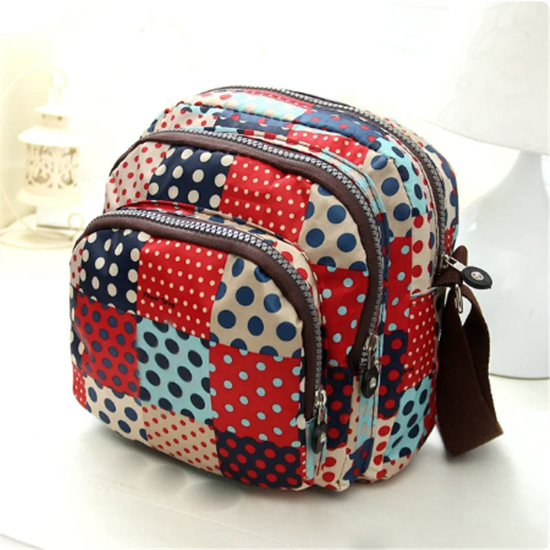 

Multi-compartment Women's Casual Shoulder Bag Multi-purpose Baby Diaper Bottle Storage Bag Fashionable Nylon Mommy Crossbody Bag