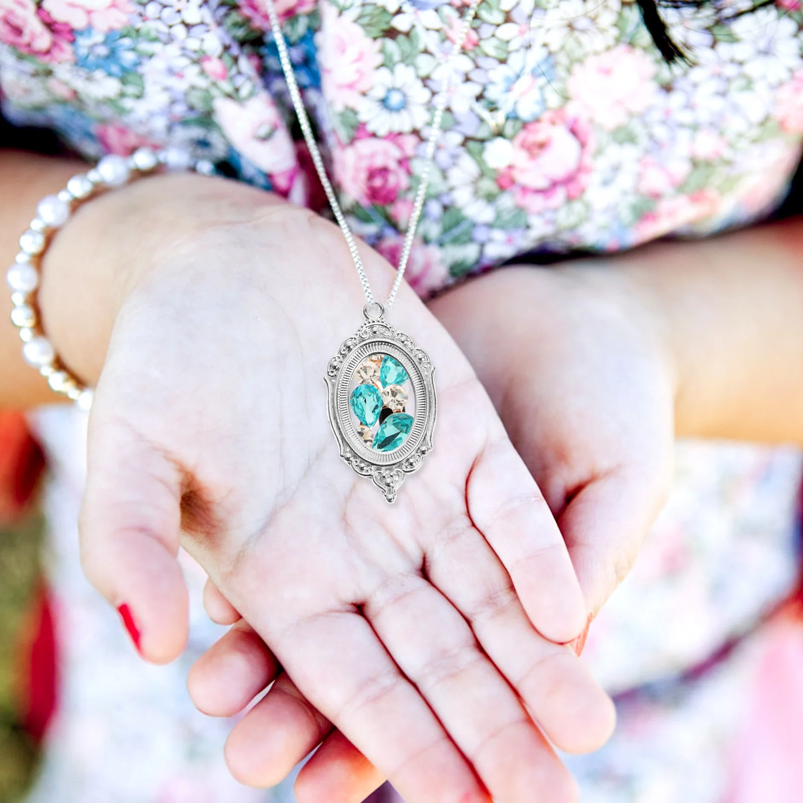 

21Pcs Alloy Pendant Bezel Blank Oval Vintage Style Jewelry Making Trays for DIY Crafts Charms Pendant Trays for Jewelry Making