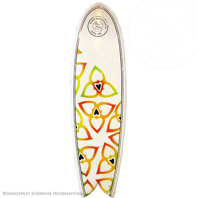 

A fantastic surfboard with surfing fins