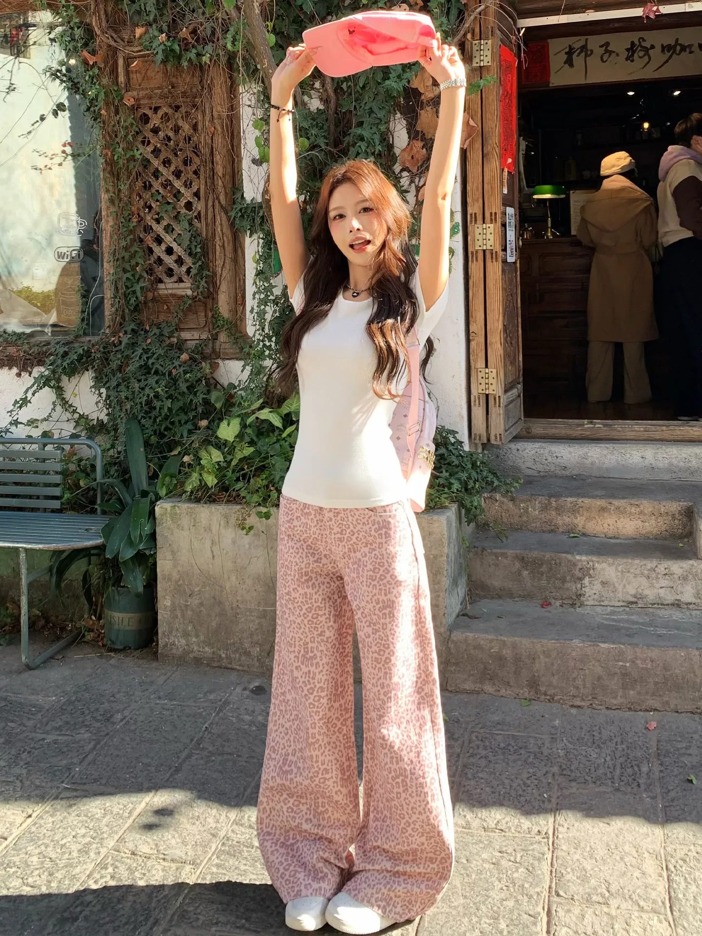 Retro American Pink Leopard Print High Waist Denim Jeans Women Summer Sweet Spicy Girl Wide Leg Straight Long Pants