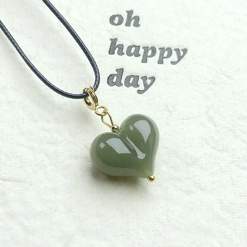 Natural Hetian Jade Peach Pendant Qinghai Jade Heart Pendant for Women, Jade Heart-Shaped Clavicle Chain Pendant 6