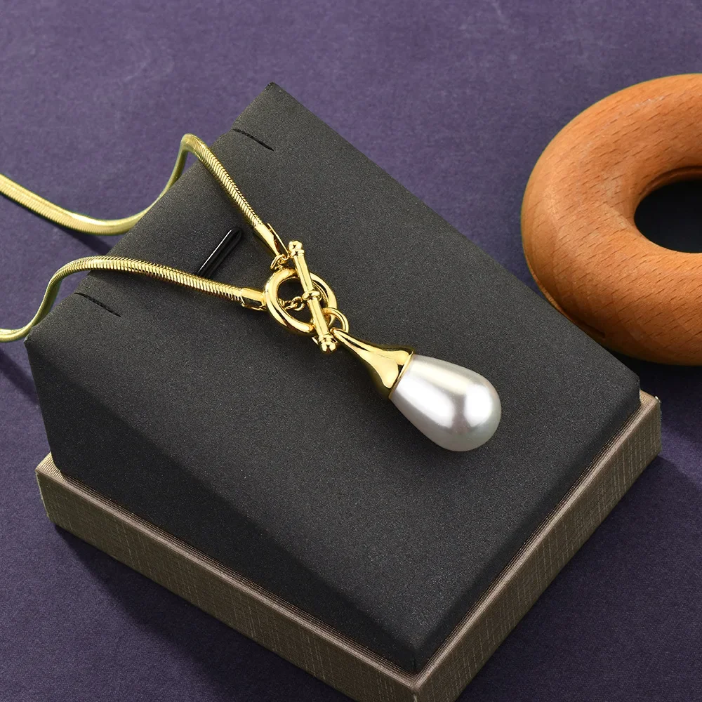 2025 Water drop pearl long necklace for women, light luxury, stackable, universal buckle, snake bone chain, collarbone chain