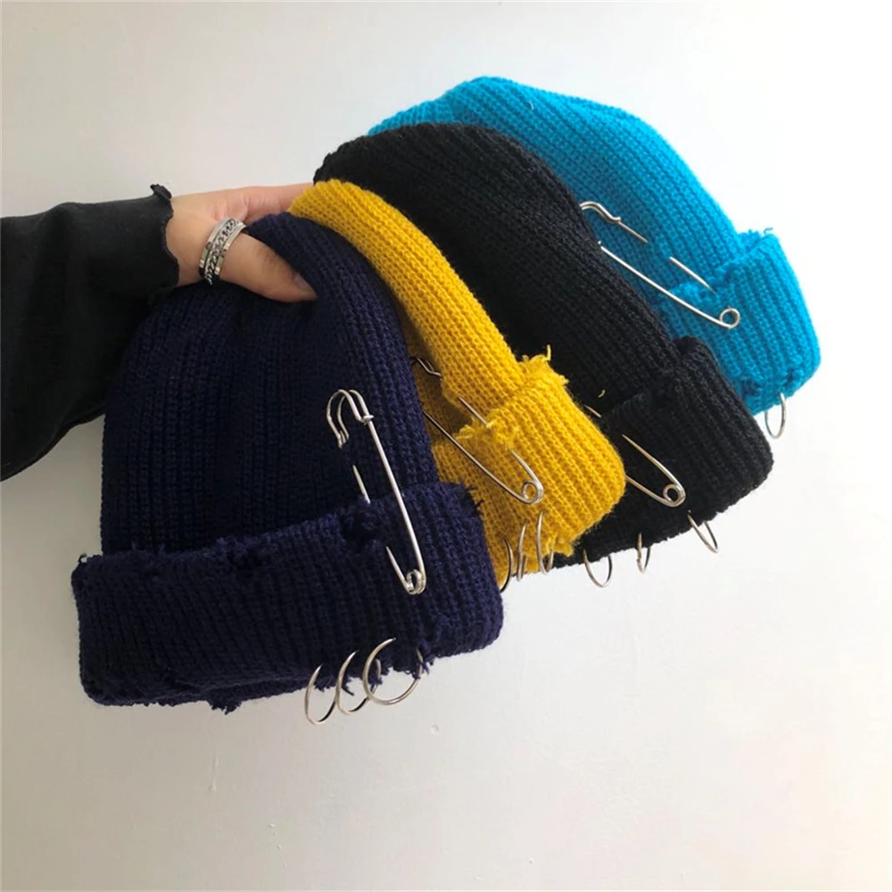 2024 Hip Hop Knitted Hat for Women Metal Ring Brimless Unisex Basic with Ripped Holes Cap Female Stretch Hats Men Women\'s Bonnet