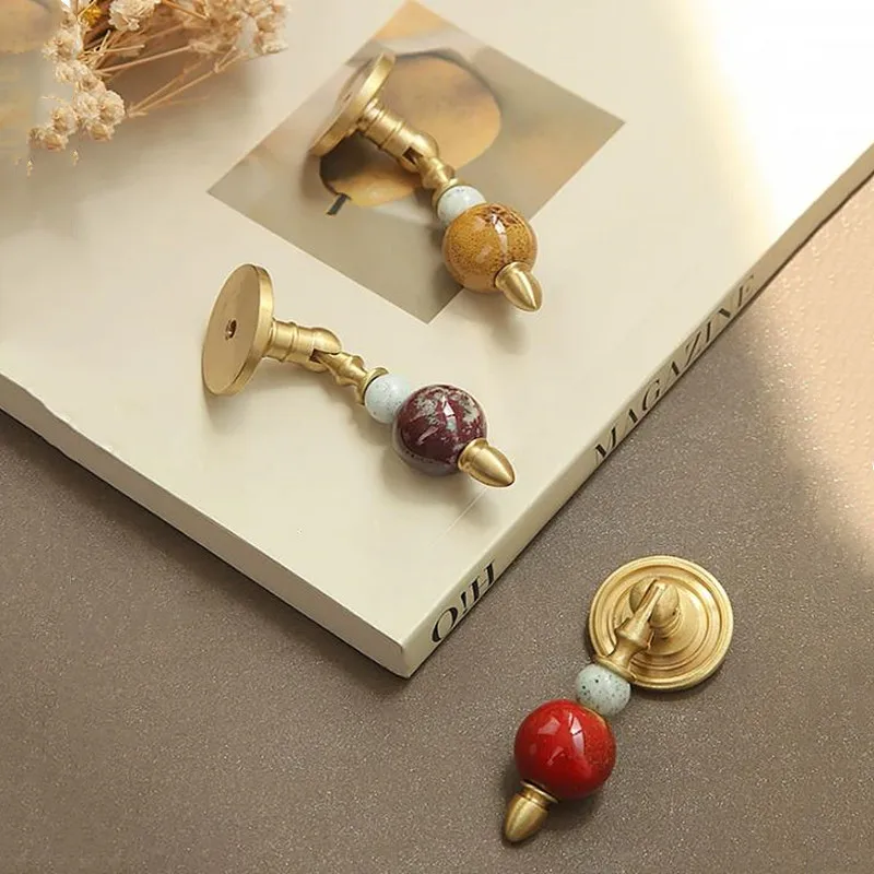 

2Pcs Retro Ceramic Brass Handle High-quality Cabinet Door Knobs Exquisite Kitchen Drawer Handles Furniture Hardware Door Handle
