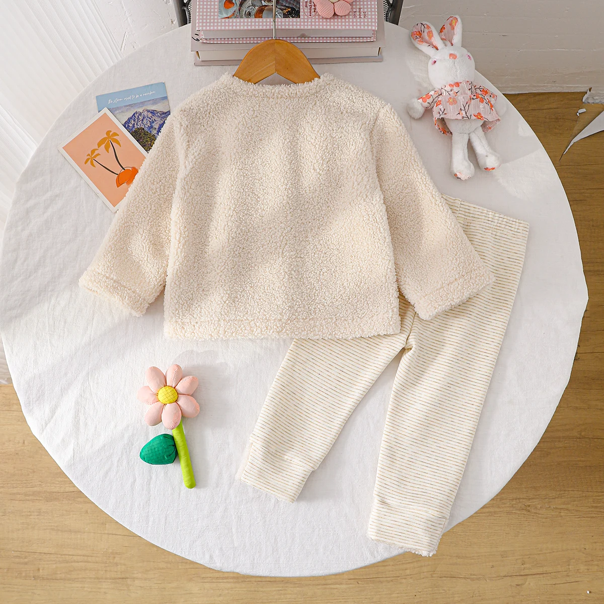 Girls Autumn Winter Two-Piece Set Lamb Fur round Neck Jacket with 3D Animal Patchwork + Fleece-lined Cuffed Striped Pants