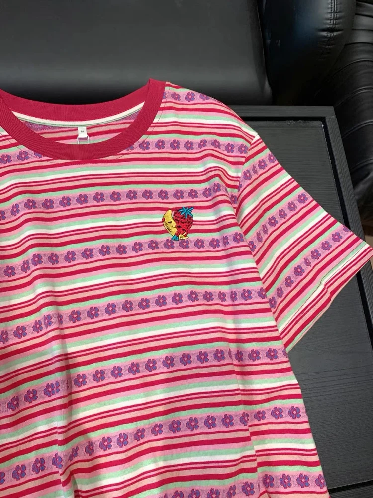 Cseta sex de Verão com Estampa Floral Vermelha Retro, Decote Redondo e Mangas Curtas, Estilo Coreano, Versátil e Sem I...