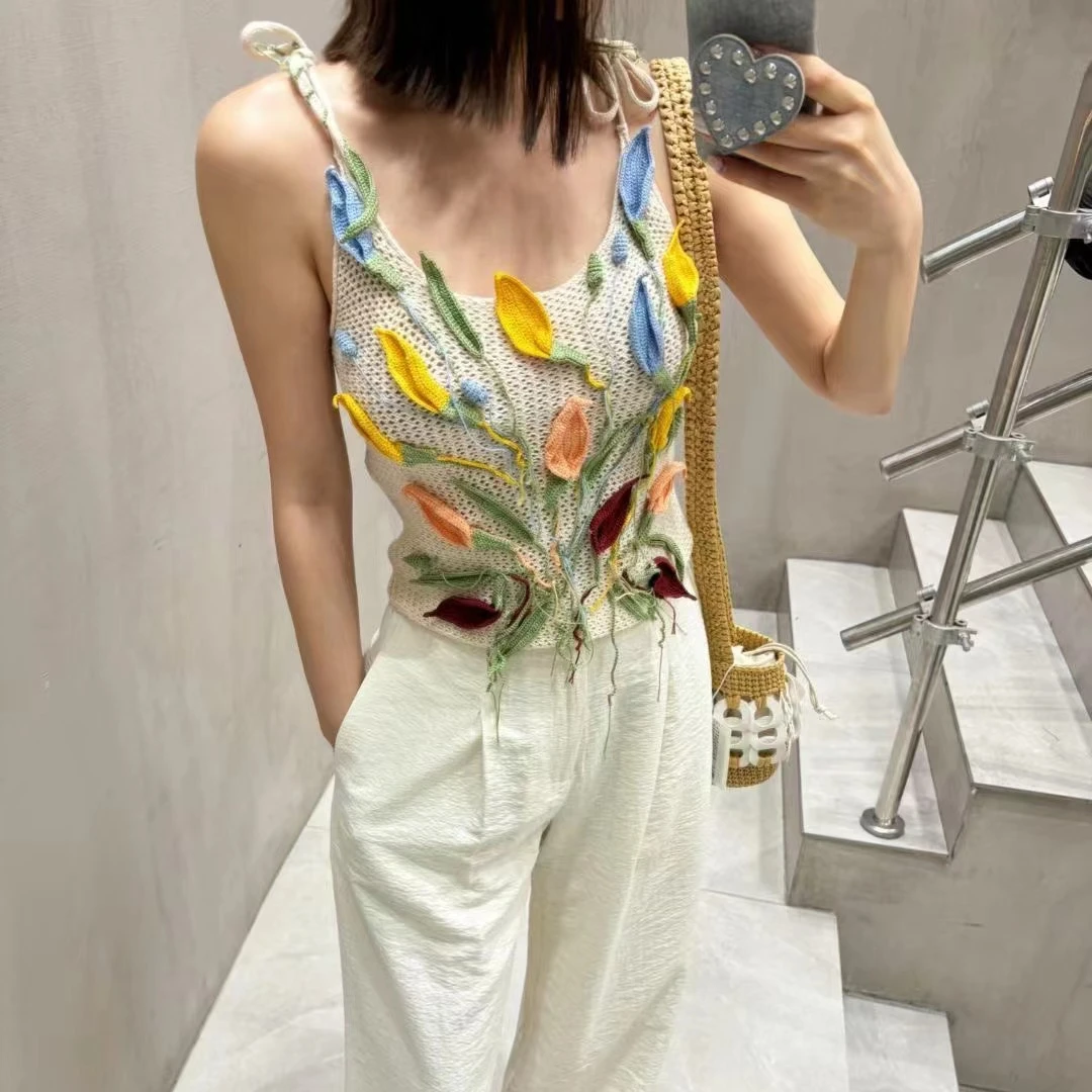 Flower Hand Hook Suspenders Knitted Vest Sleeveless 3D Decoration Sweater Tops 2024 Summer New in High Street Woman Clothing