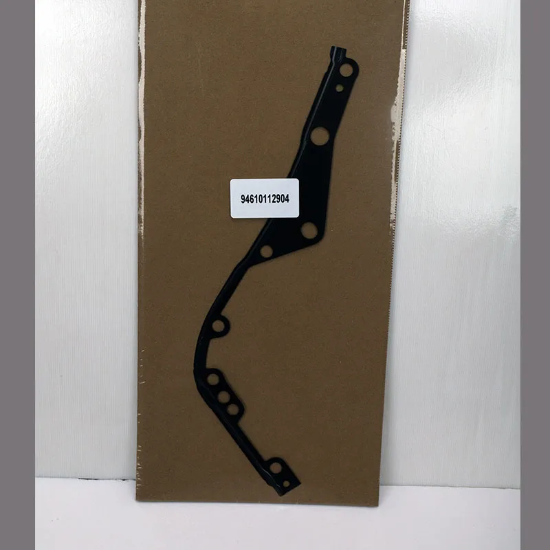 The left and right exterior engine timing cover gaskets for the Porsche Macan95b 94610112904 /3004  94810113020 / 2920