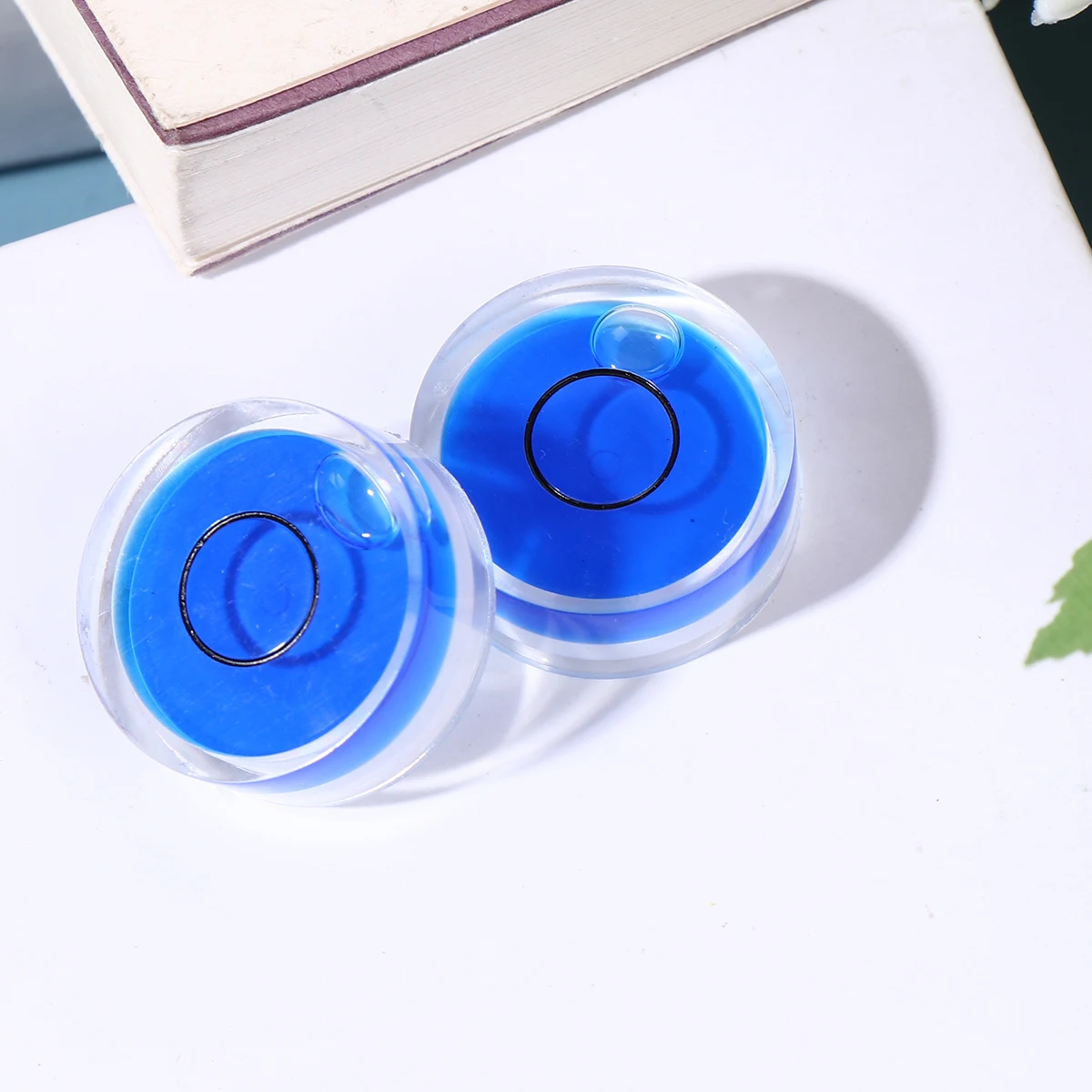 10 قطعة مستوى الفقاعات الأفقية مادة الأكريليك عالية الدقة سهلة الاستخدام مستوى الروح الدائري لأدوات القياس