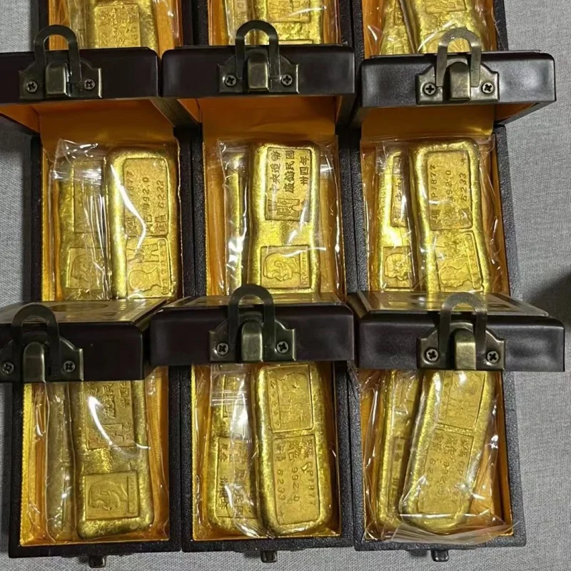 Imagem -02 - Antique Collection Gold Bars With Box Enfeites de Ingot República da China um Conjunto de Gots de Ouro