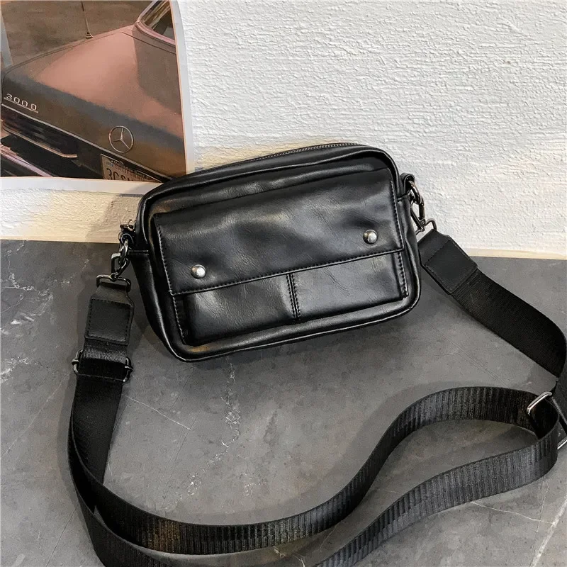 New Fashion Leather Shoulder Bag Men Japan Style Crossbody Bag Men Leisure Sports Messenger Bag Male Cross Body Handbag Purse