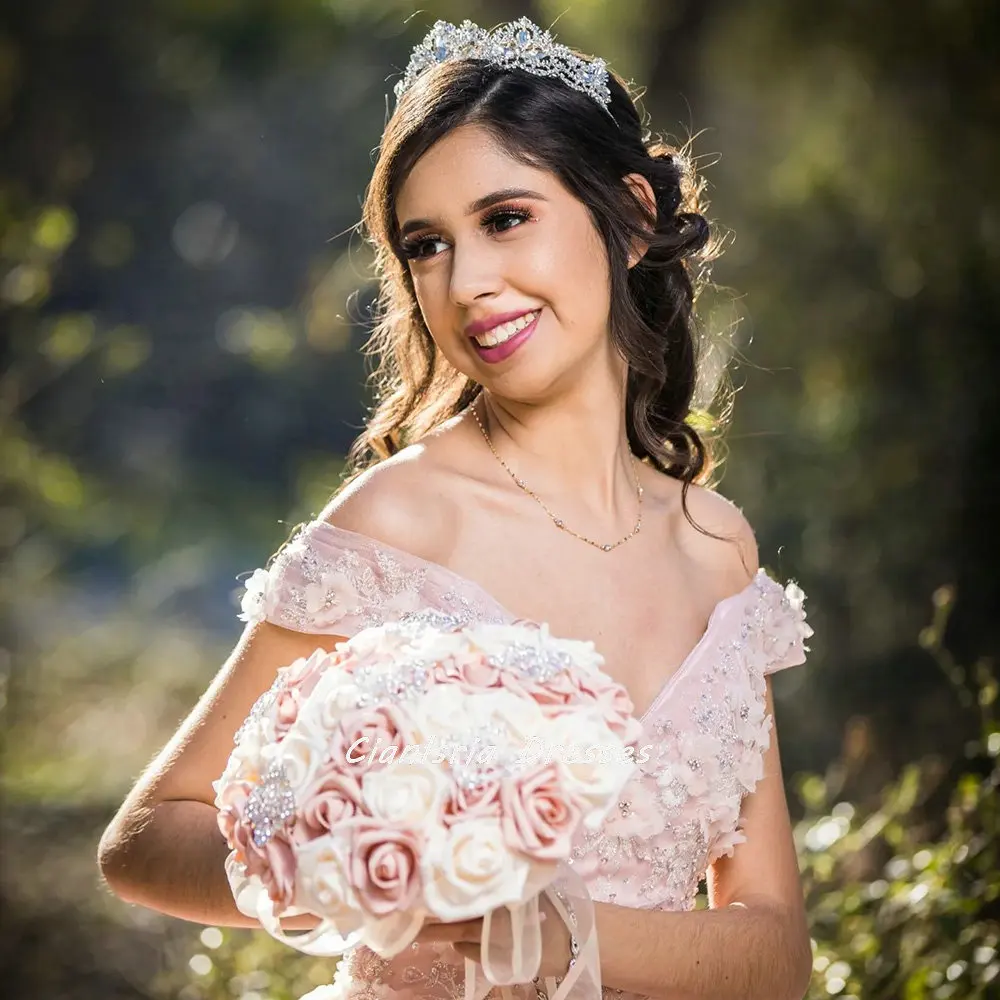 Rosa fora do ombro vestidos quinceanera vestido de baile apliques florais rendas flores doce 15 vestidos festa xv años