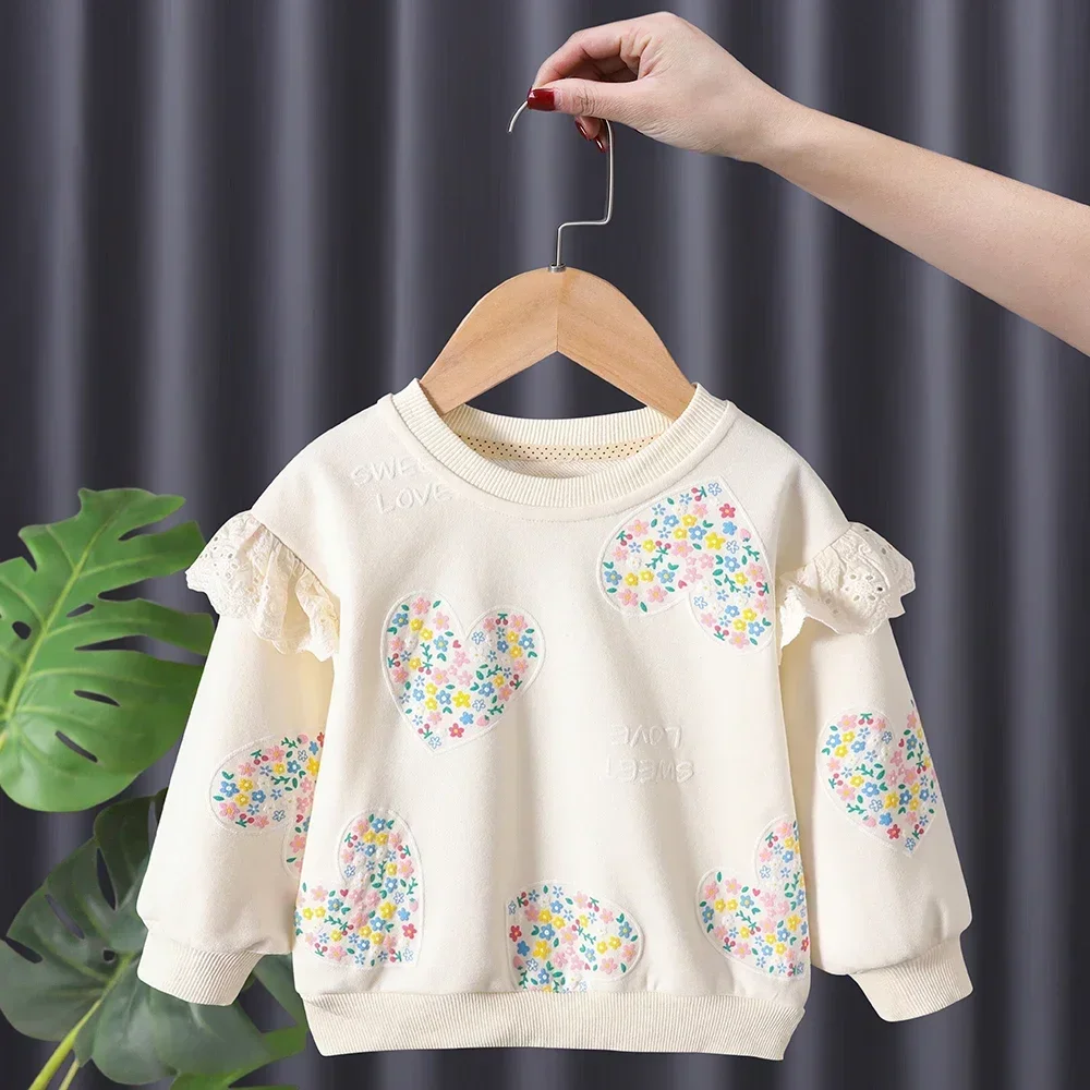 Little Girl Sweatshirt Heart Printed Shirt Cute Korean Style Tees Soft Cotton Lace Sleeve Decor Fall New Children Clothing