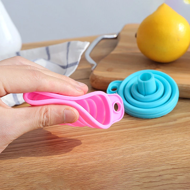 Kitchen Funnel Set, Kitchen Gadget Accessories Foldable Silicone Foldable Funnel for Filling Water Bottles With Liquid Transfer