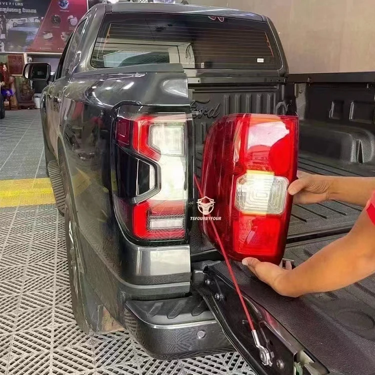Taishuai OEM نوع Led المصابيح الخلفية الذيل ضوء ل الحارس 2022 2023 T9 Wildtrak XLT XLS XL الرياضة الملحقات الأخرى مخصص