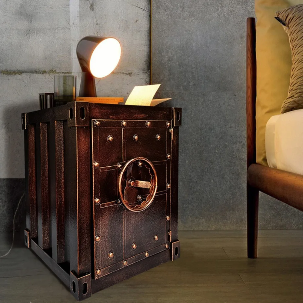 Industrial style iron sheet storage cabinet retro wrought iron bedside table decorative box nostalgic container safe ornament