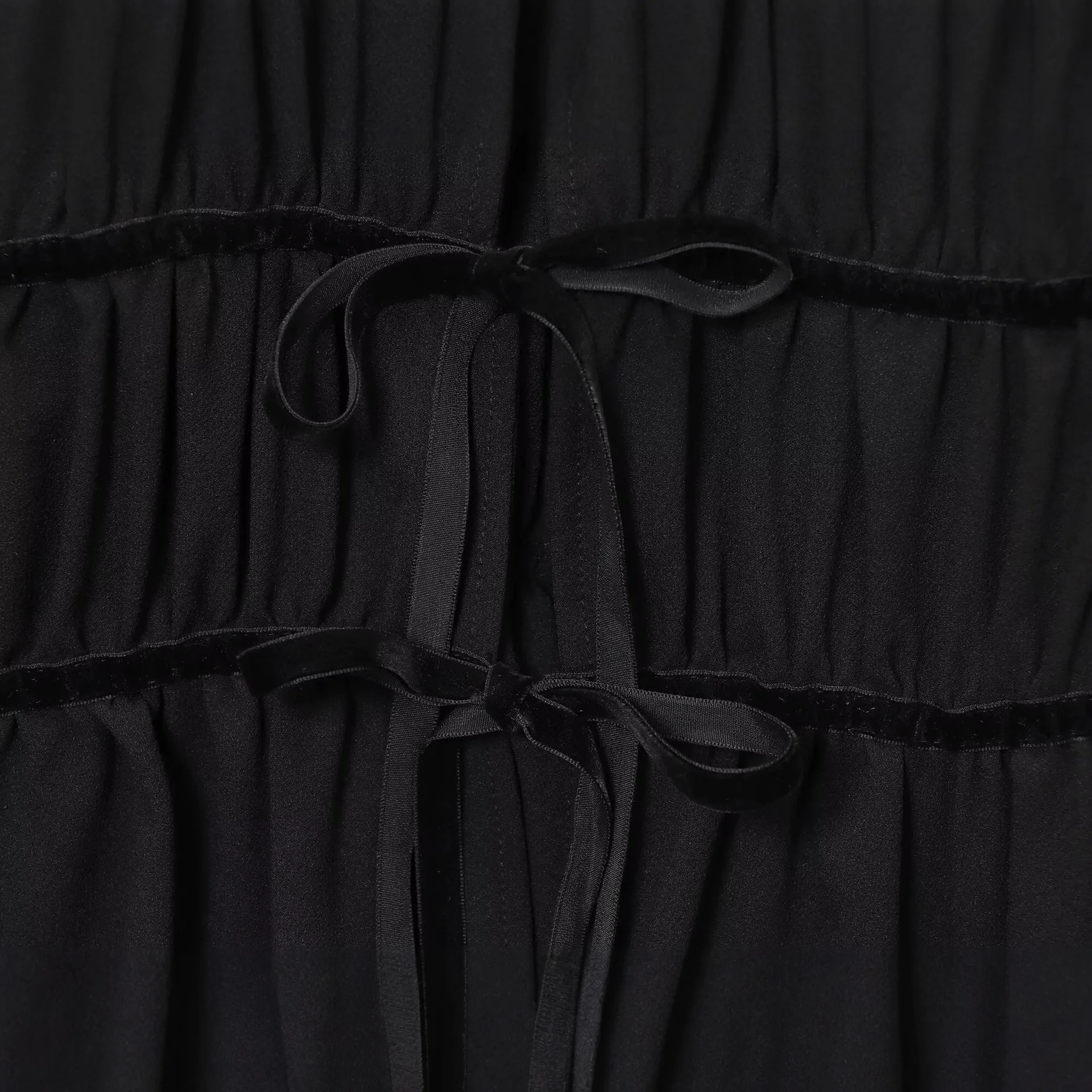 Women's Black Long-Sleeve Shirt Autumn Winter Fashion Versatile Sexy Casual Bow Top Tie Detail Ruffled Drawstring Chiffon Blouse