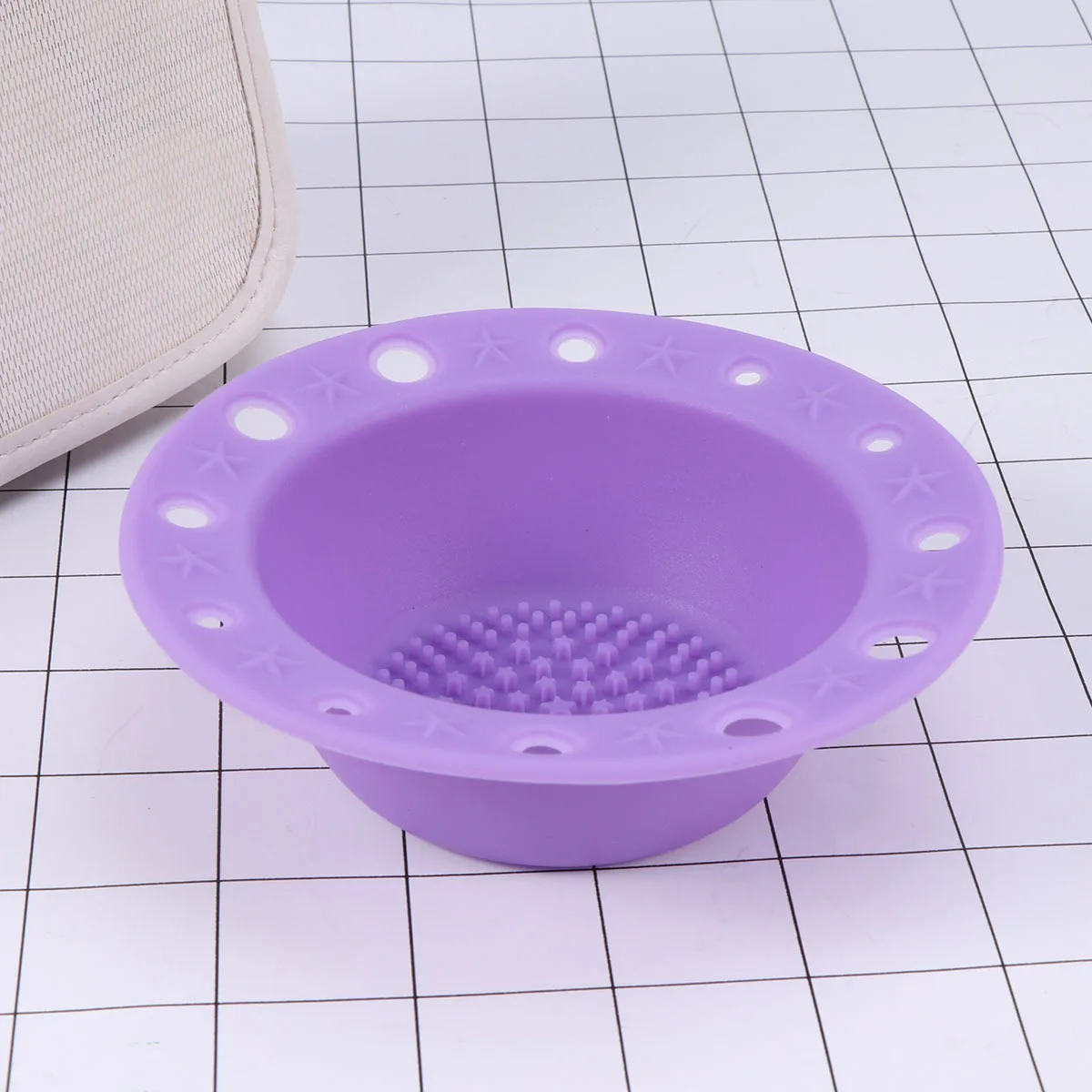 1pc escova de silicone limpador ferramentas de lavagem cosméticos maquiagem escova titular purificador placa pinceles almofada de limpeza (roxo)
