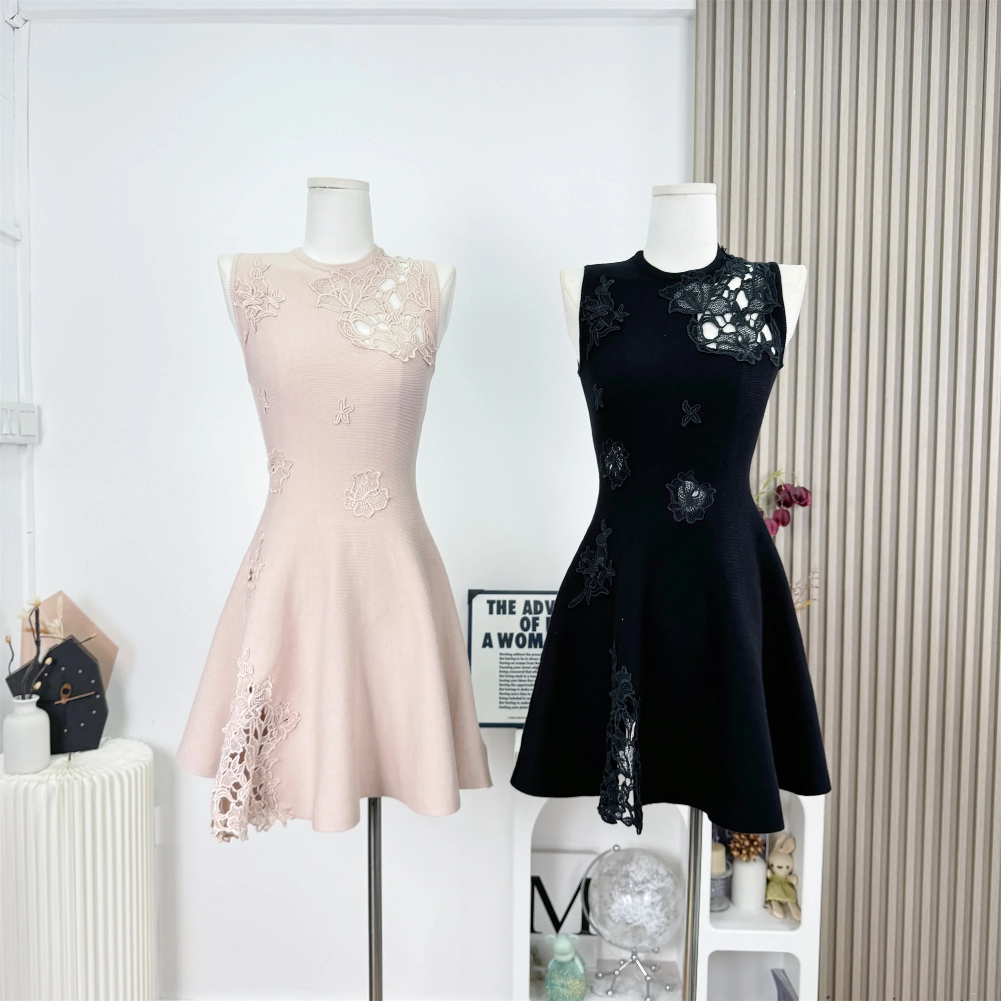 เดรสผู้หญิงลายลูกไม้ทรงเอเข้ารูป กระโปรงทรงเอ สไตล์หรูหรา ดูดีมีระดับ ผ้าถัก แฟชั่นฤดูใบไม้ผลิ สไตล์ฝรั่งเศส คอทรงกลม รุ่น F594