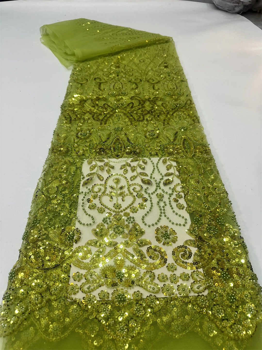 2026 جودة عالية الفرنسية النيجيري الترتر متعدد الألوان صافي الأفريقي تول شبكة تسلسل الدانتيل النسيج لفستان 5 ياردة/مجموعة