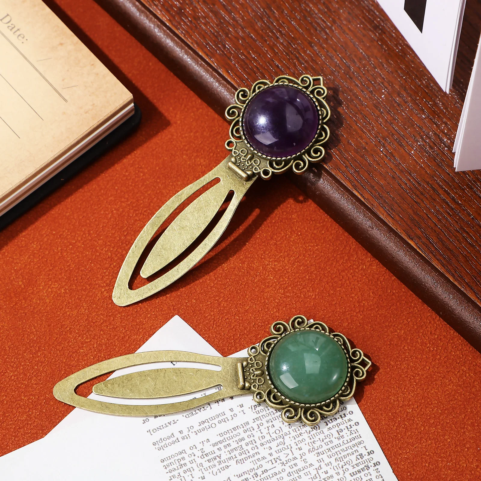 

2pcs Vintage Brass Bookmarks Exquisite Metal Reading Accessories Elegant Page Markers For Books Alloy Bookmark Gift For Book