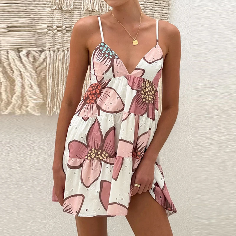 

Летнее женское платье на бретелях с цветочным принтом, модное, с открытой спиной, плиссированное, пляжное, короткое, сексуальное, с V-образным вырезом, с завышенной талией, мини-платье