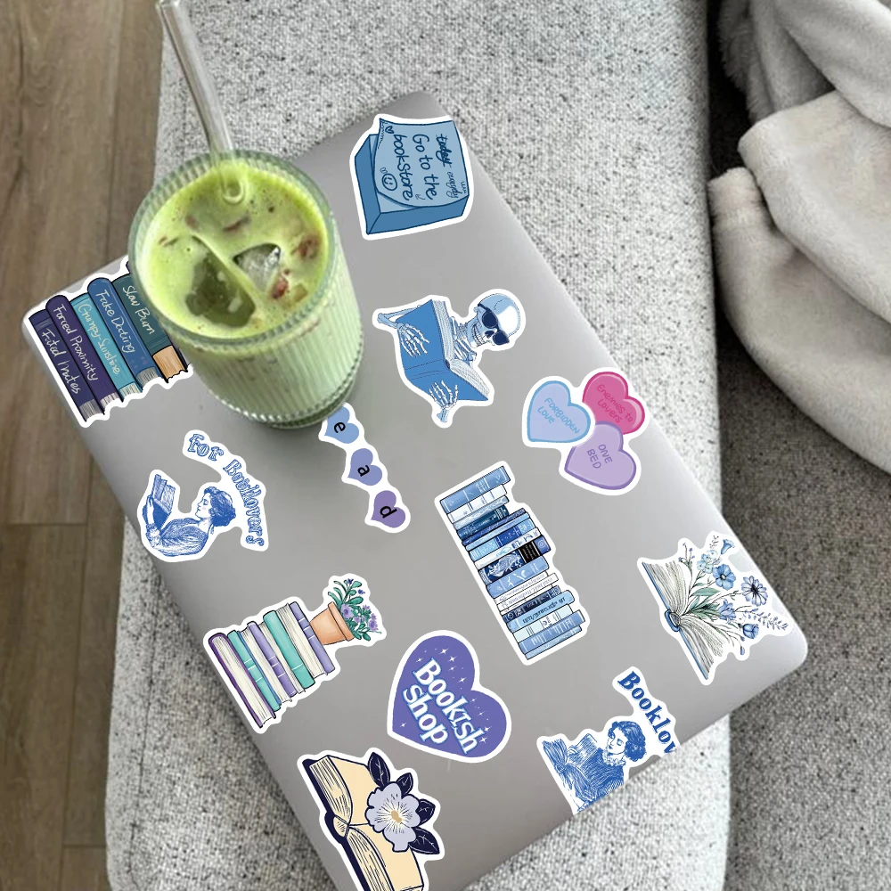 50 Stück niedliche Cartoon-ästhetische Lesebuch-Aufkleber, blaue Bookish-Aufkleber für Gepäck, Laptop, Gitarre, Telefon, wasserfeste Vinyl-Aufkleber – Detail 4