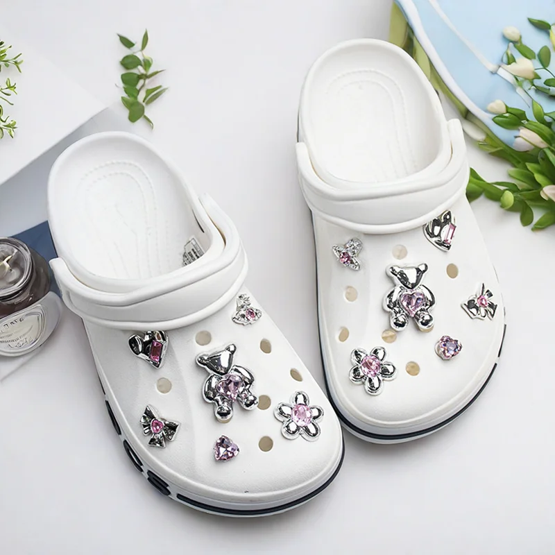 New 12pcs/set Glitter Love Bear Novelty Cute Hole Shoes Charms PVC Shoe Decorations Sneakers Slippers Accessories Kid Girl Gift