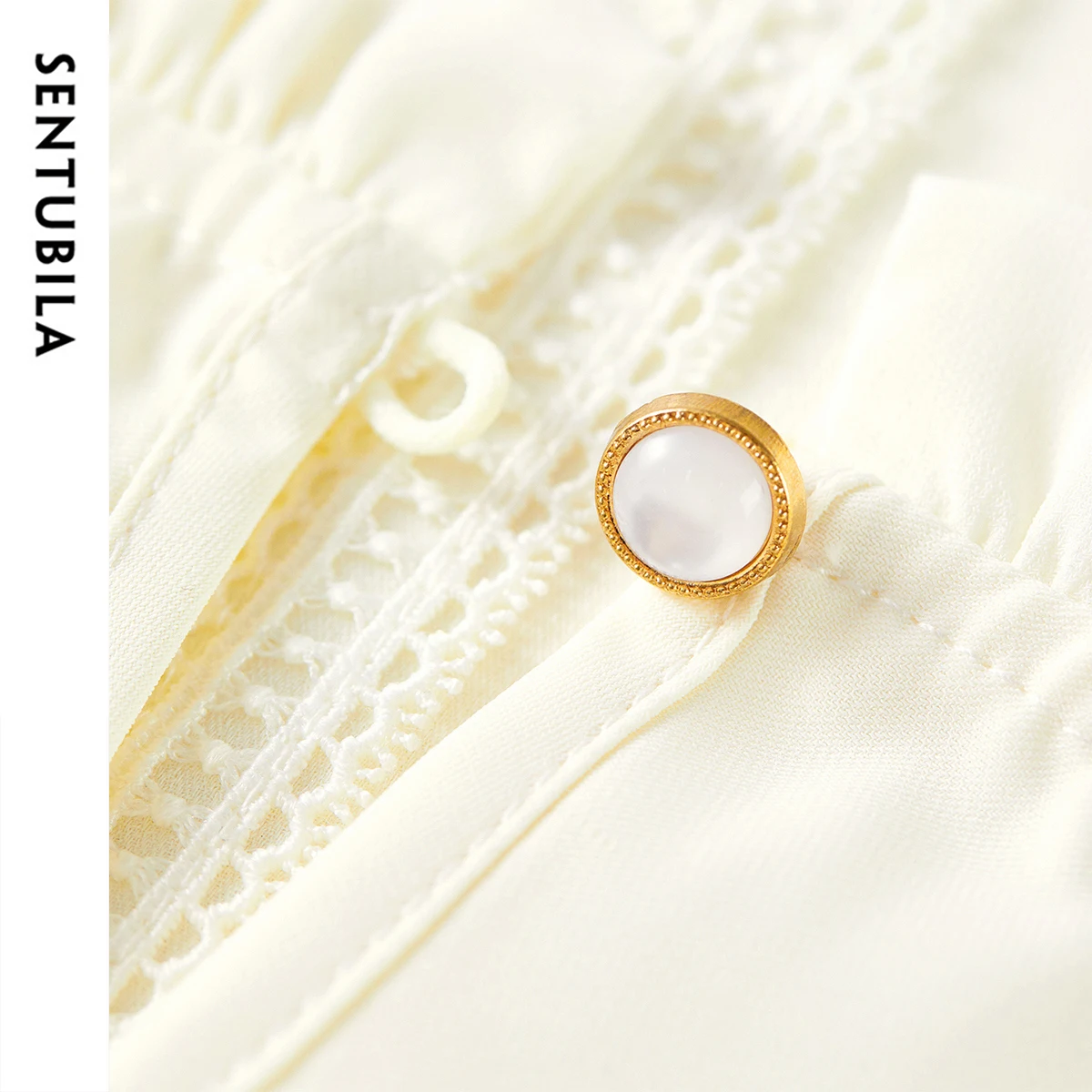 Sentubila Casual Blouse for Woman Summer New Arrival O-neck Edible Tree Fungus Short-sleeved Solid Chiffon Shirt 132V49235