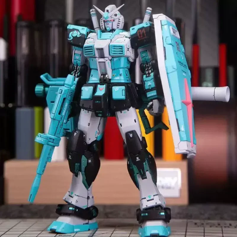 RG 1/144 RX-78-2 2.0 Hatsune Miku Color Premium Plastic Model Kit Unassembled Collectible Robot Toy For Hobby Enthusiasts