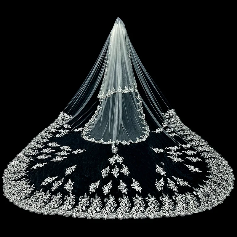 

3 Layers Wedding Veils for Bride Luxury Wedding Accessories 3.8 Meters Tulle Lace Applique Bridal Veil with Comb