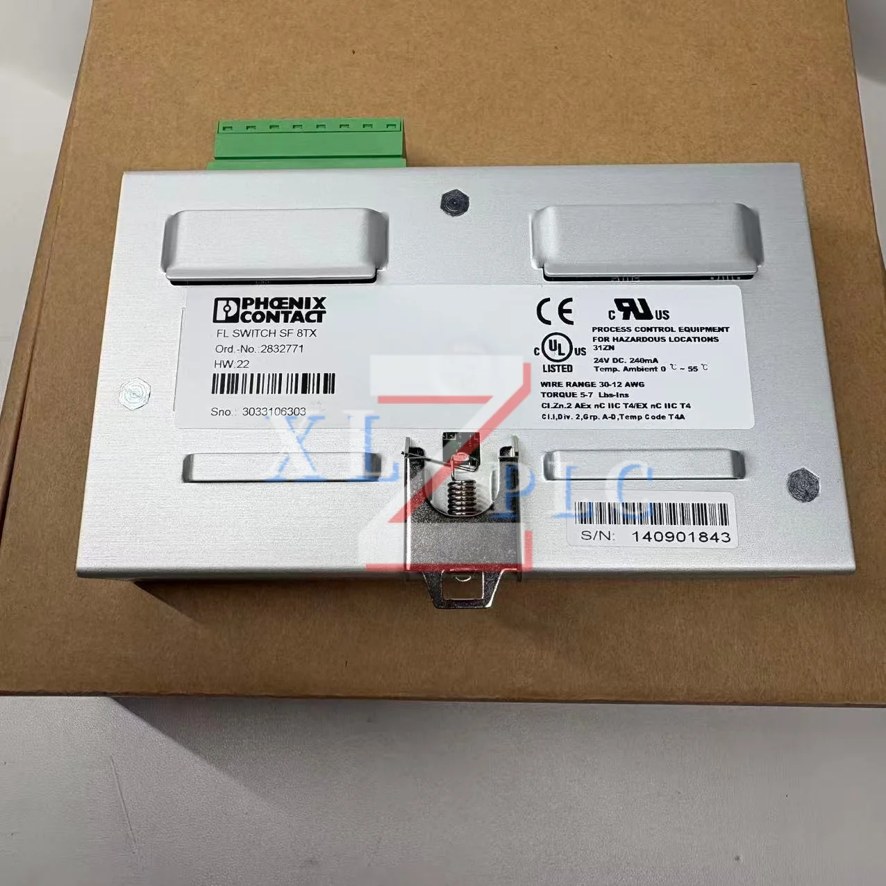 Nuevo interruptor industrial original 2832771 FL SWITCH SF 8TX