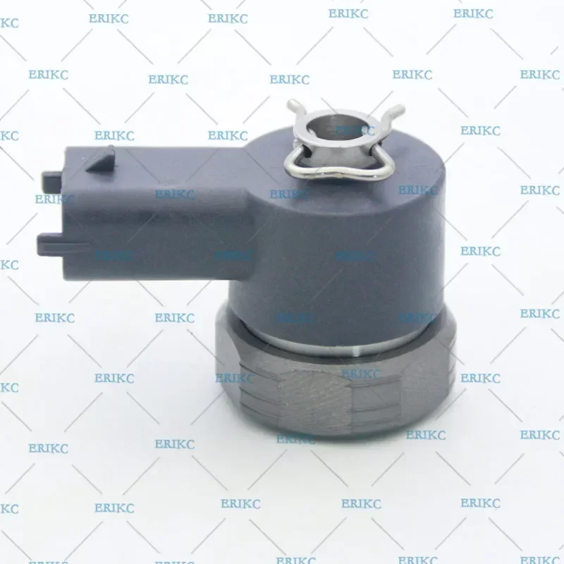 ERIKC F00VC30318 Diesel Injection Nozzle Solenoid Valve F 00V C30 318 Common Rail Injector Magnet Connection Group F00V C30 318