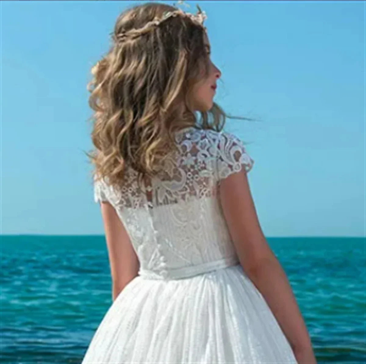 Vestido de tule fofo com laço para meninas, apliques de renda 3D, flor branca elegante para casamento, primeiro vestido de festa eucarístico infantil