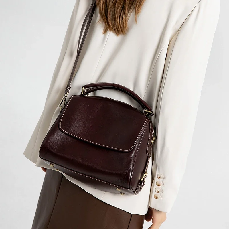 

Women Cow Leather Crossbody Bags Female Retro Casual Cowhide Large Capacity Shoulder Bag Ladies Fashion Luxury Designer Handbags