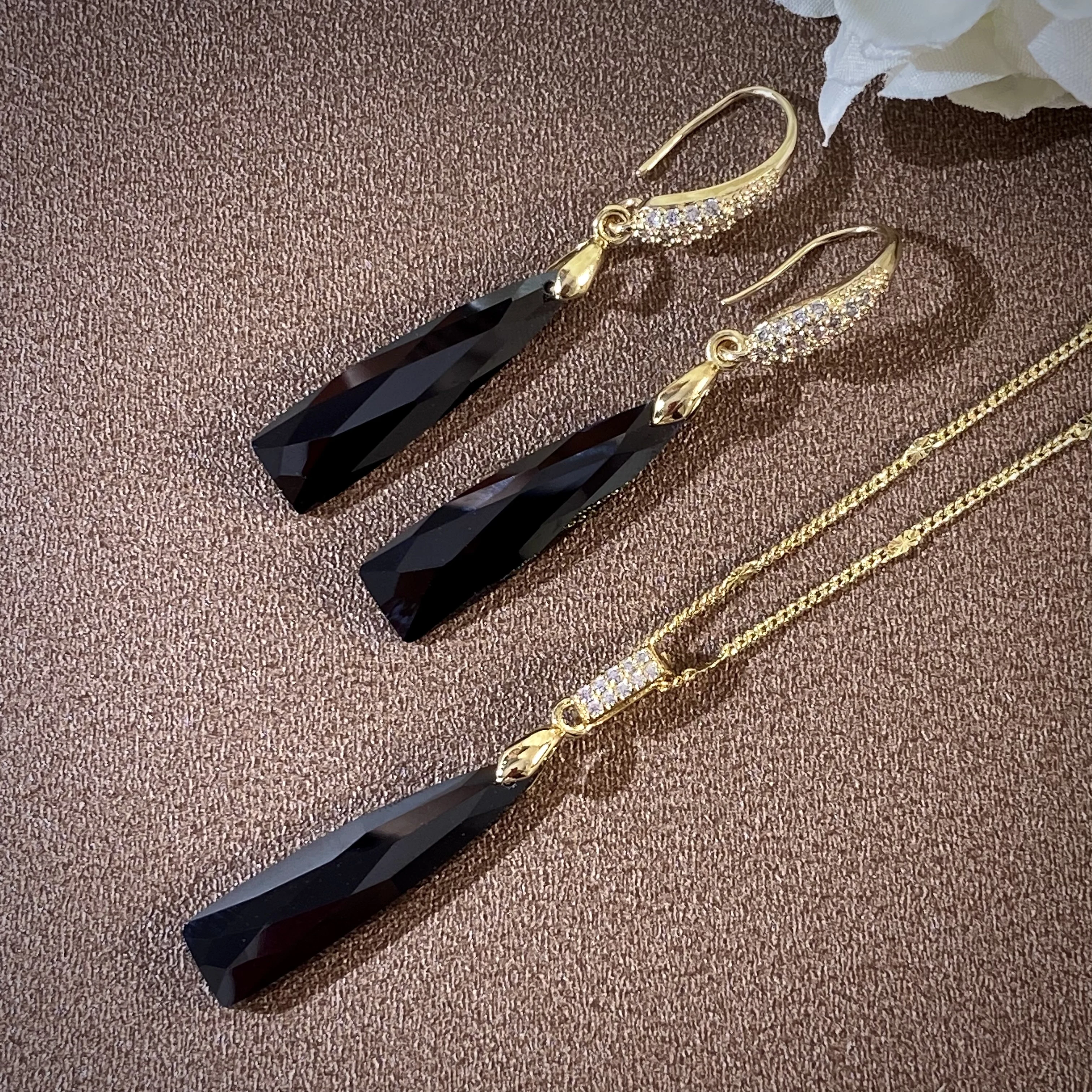

медный комплект ювелирных изделий, серьги-подвески, комплект из двух предметов, черные серьги-капли с кубическим цирконом для женщин, элегантная повседневная одежда
