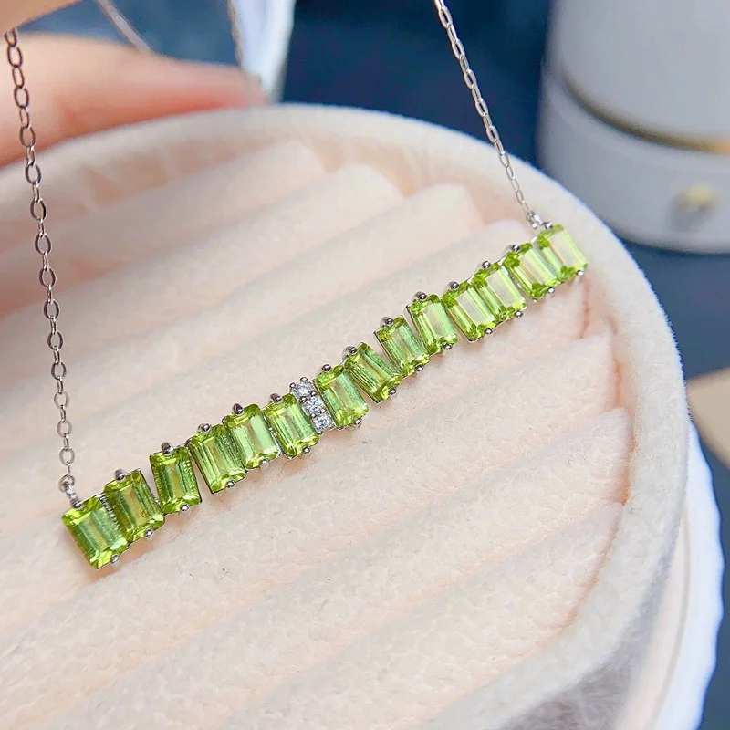 

Design Style Silver Gemstone Necklace for Office Woman 3mm*5mm Total 4.2ct Natural Peridot Necklace 925 Silver Peridot Jewelry