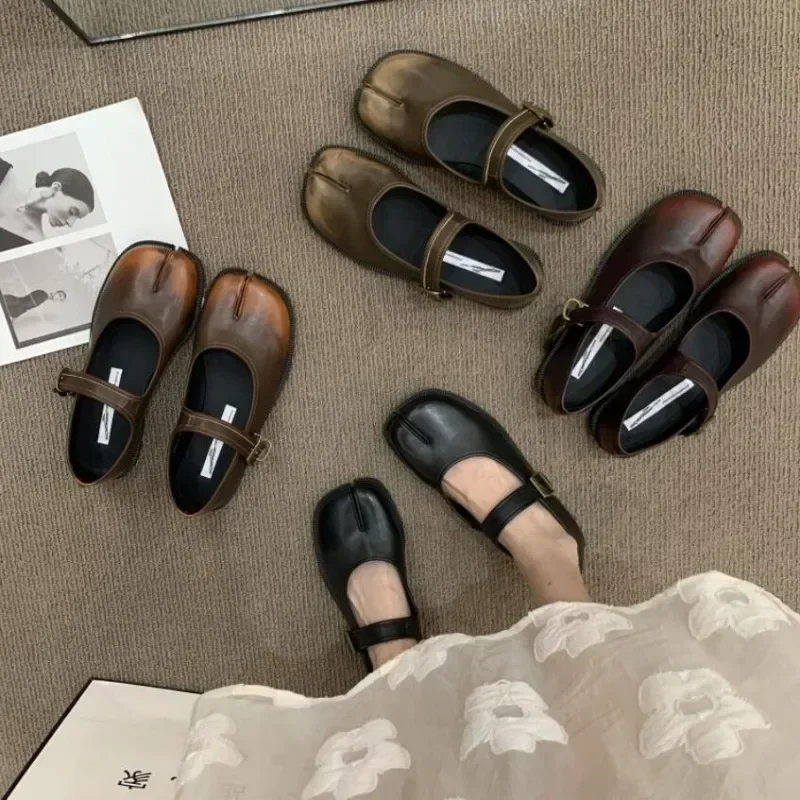 2024 Spring Round Split Toe Retro Color Women Single Shoes Buckle Strap Female Casual Soft Mary Janes Shoes