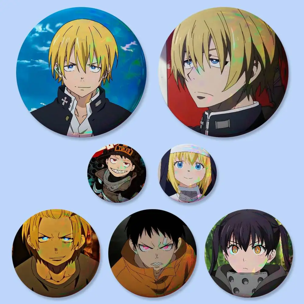 1 unidad de insignia redonda creativa de anime Fire Force, broche, pin, accesorio decorativo para bolsos, regalo para fans y amigos coleccionistas