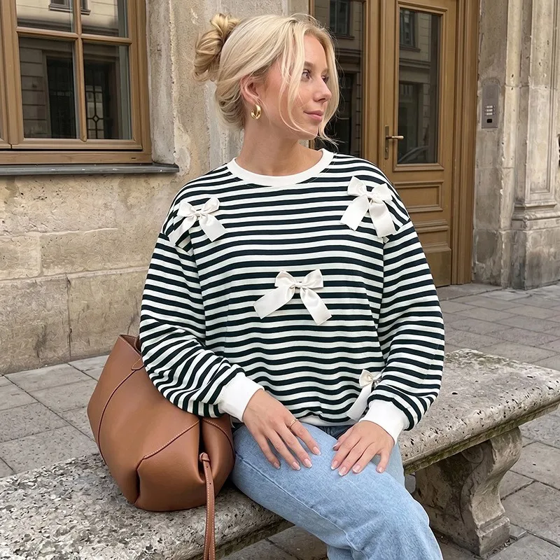 Women's Loose Fit Striped Retro Sweatshirt Round Neck Lantern Sleeve Pull On Women's Hoodies And Female Clothing Woman Clothes